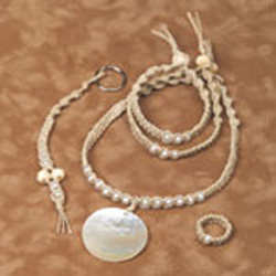Round Mother of Pearl Hemp Jewelry Kit